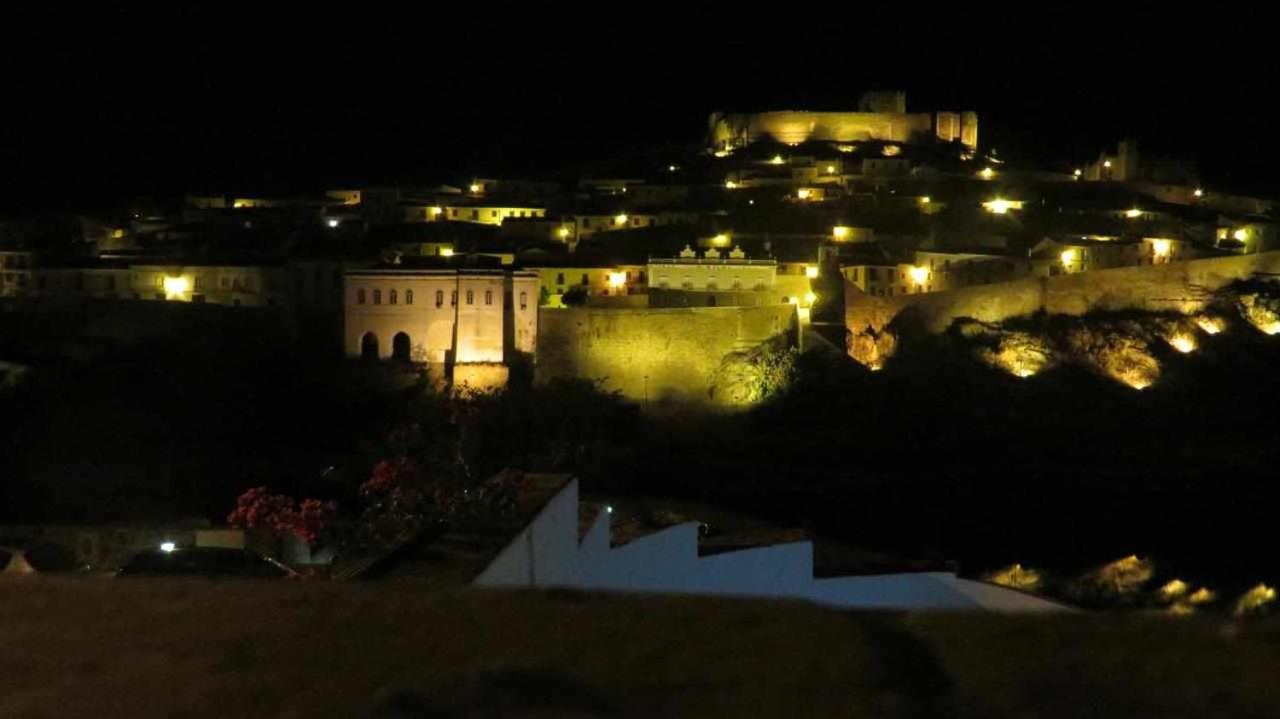 Casa Da Tia Amalia Hostel Mértola Εξωτερικό φωτογραφία