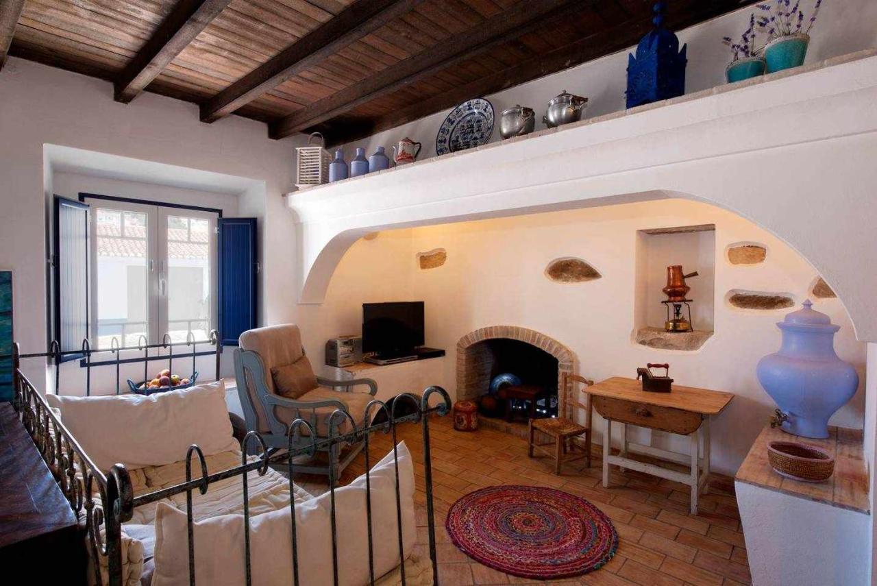 Casa Da Tia Amalia Hostel Mértola Εξωτερικό φωτογραφία